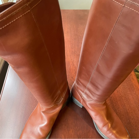 Salvatore Ferragamo Women’s Tall Brown Leather Riding Boots Size 10B - Picture 9 of 12
